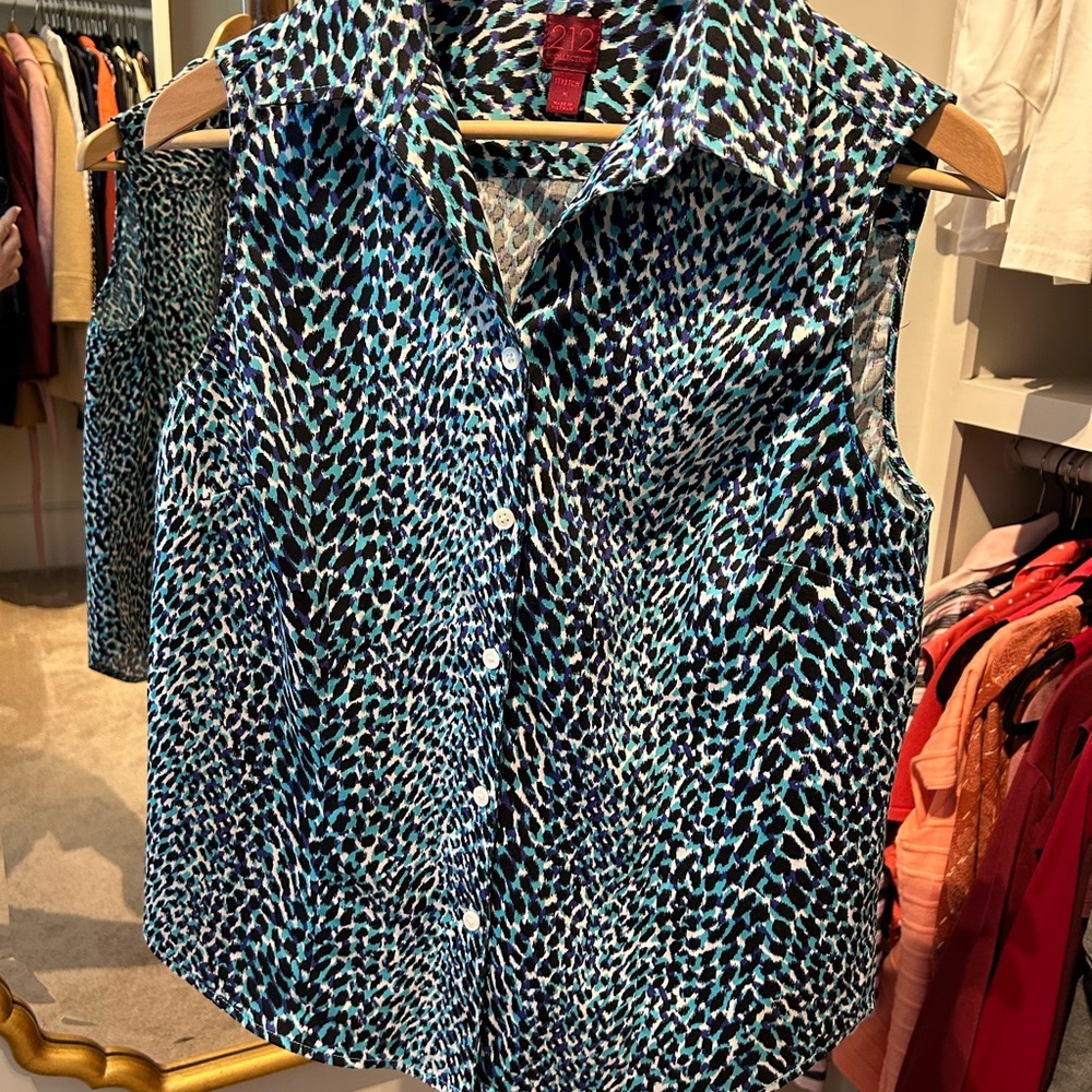 212 Collection Sleeveless button shirt